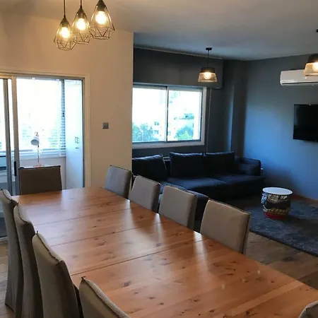 Center - Stasikratous Apartment Nicosia